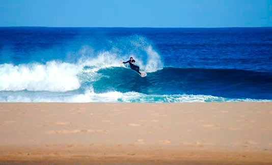 Сёрфинг в августе в Испании
